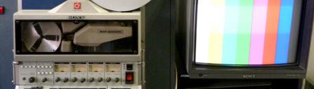 1" inch machine and color bars at VectraCom. Photo: PACKED vzw.