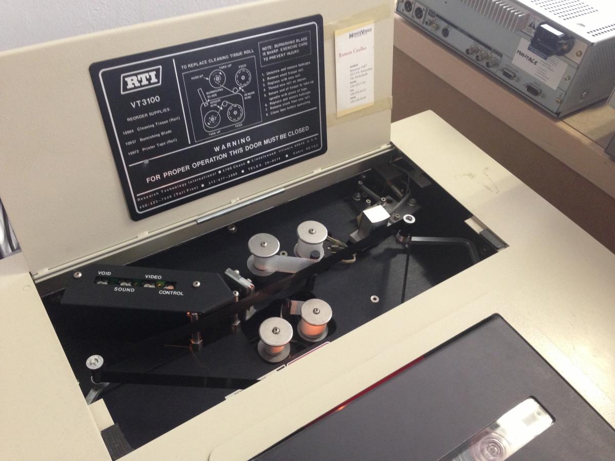 A detail of LIMA's RTI VT3100 U-matic tape-cleaning machine. These machines are extremely rare, and LIMA is one of the few institutions in the Netherlands still operating one. Picture: LIMA.